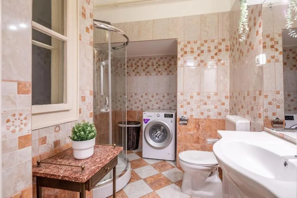 Authentic City Stay Βουδαπέστη 0*,